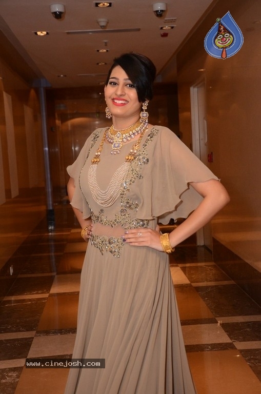 Shwetha Jadav Stills - 14 / 18 photos