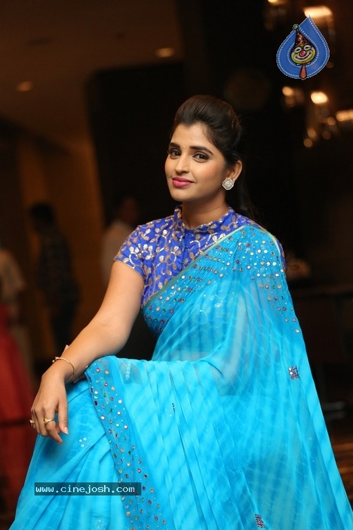 Shyamala Gallery - 7 / 32 photos