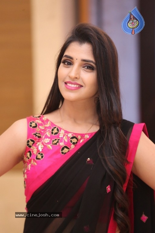 Shyamala New Photos - 13 / 36 photos