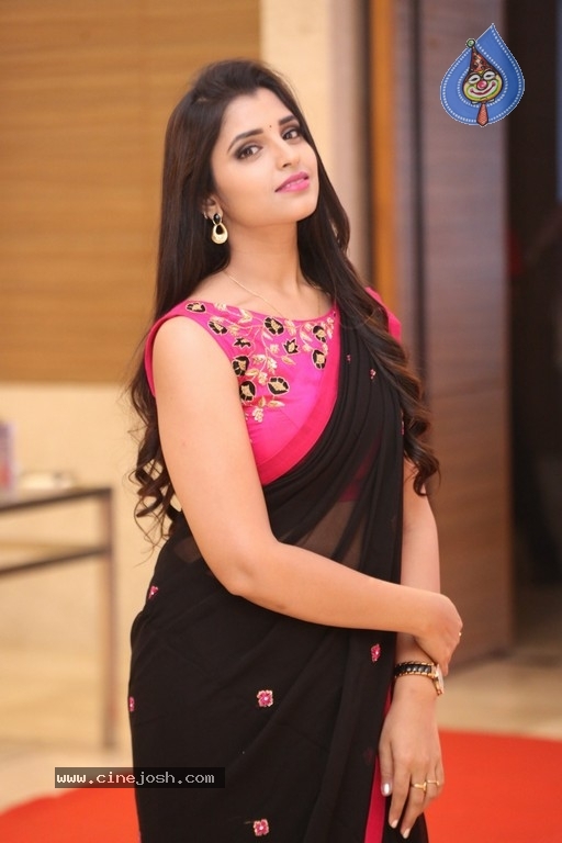 Shyamala New Photos - 15 / 36 photos