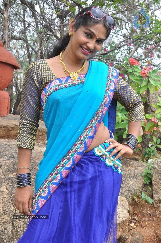 Shyamala Stills - 16 / 34 photos