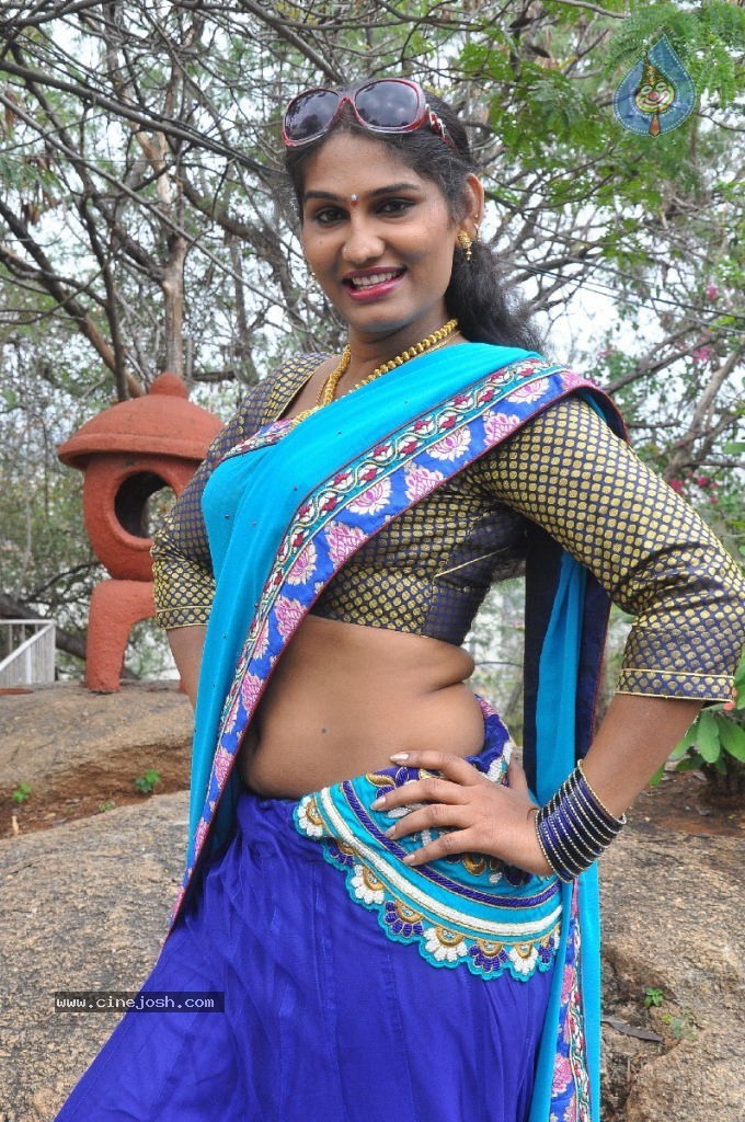 Shyamala Stills - 20 / 34 photos