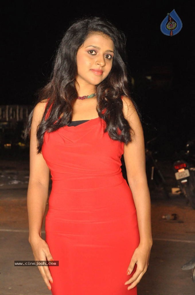 Aswi New Stills - 36 / 36 photos