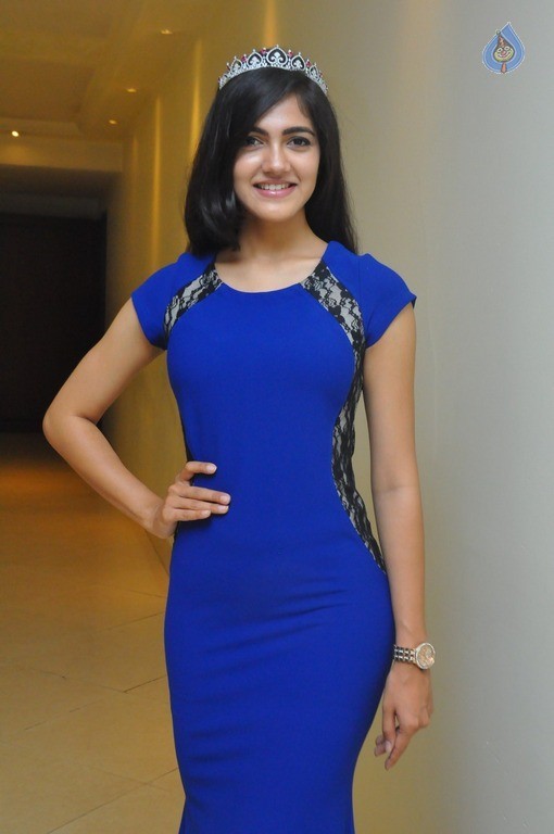 Simran Chowdary Photos - 7 / 34 photos