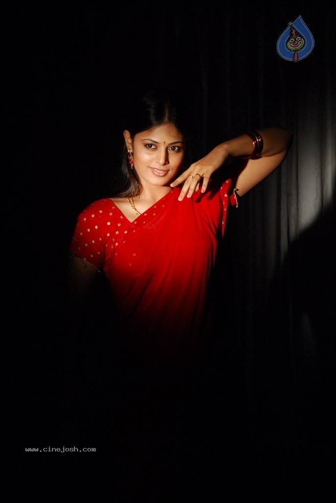 Sindhu Menon Latest Stills - 54 / 59 photos