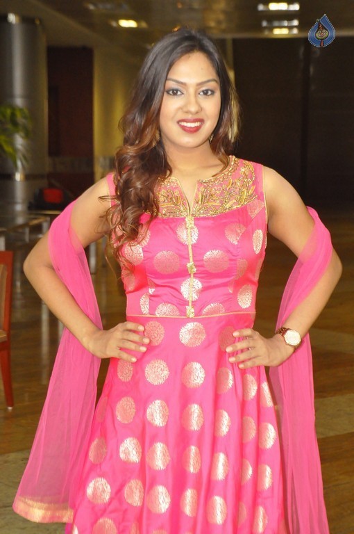 Sindhu New Gallery - 14 / 21 photos