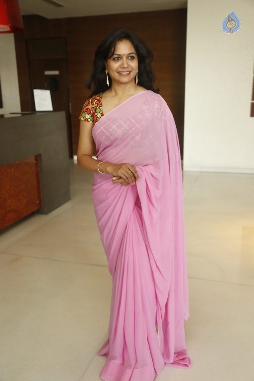 Singer Sunitha Latest Photos - 41 / 42 photos