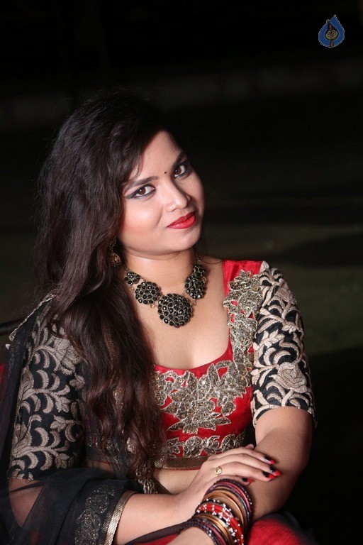 Sirisha Dasari Latest Gallery - 8 / 21 photos