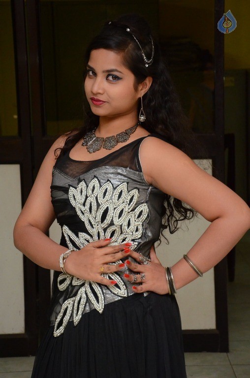 Sirisha Dasari New Photos - 25 / 42 photos