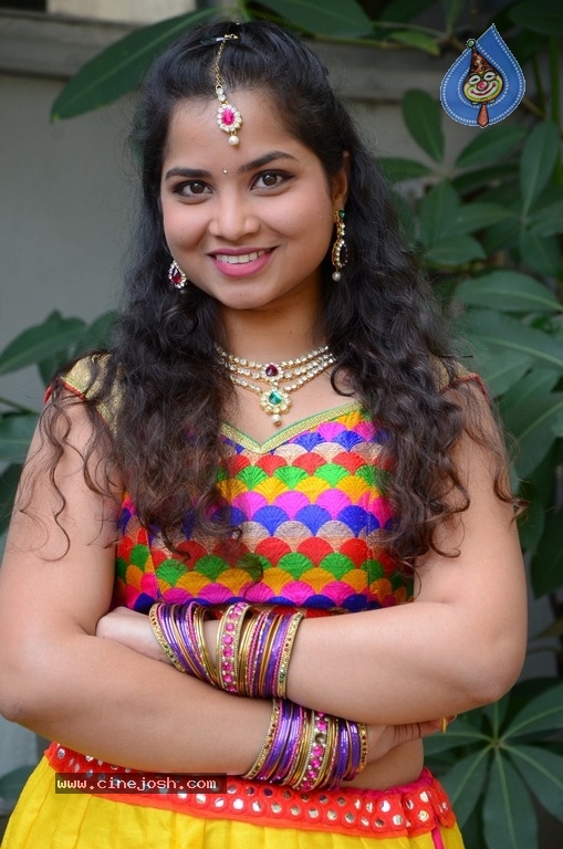 Sirisha Dasari New Stills - 4 / 19 photos