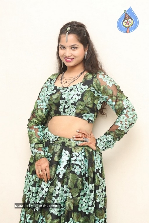 Sirisha Dasari Photos - 9 / 10 photos