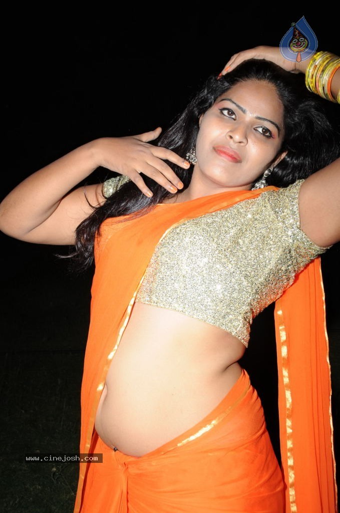 Sithara Hot Pics - 9 / 72 photos