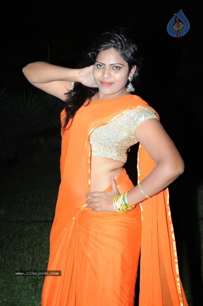 Sithara Hot Pics - 29 / 72 photos