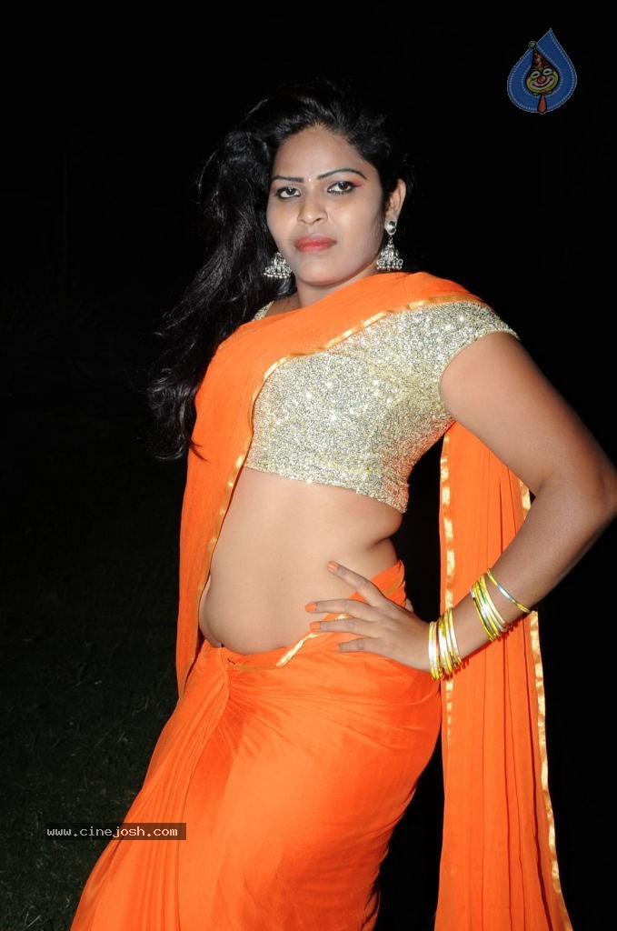 Sithara Hot Pics - 34 / 72 photos