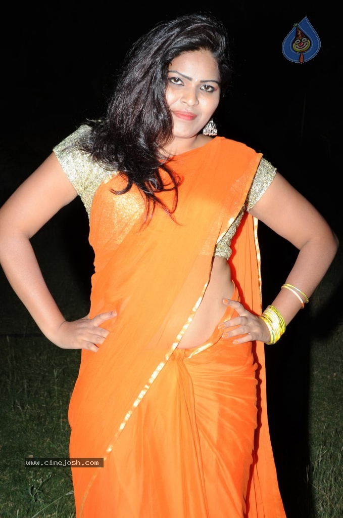 Sithara Hot Pics - 35 / 72 photos