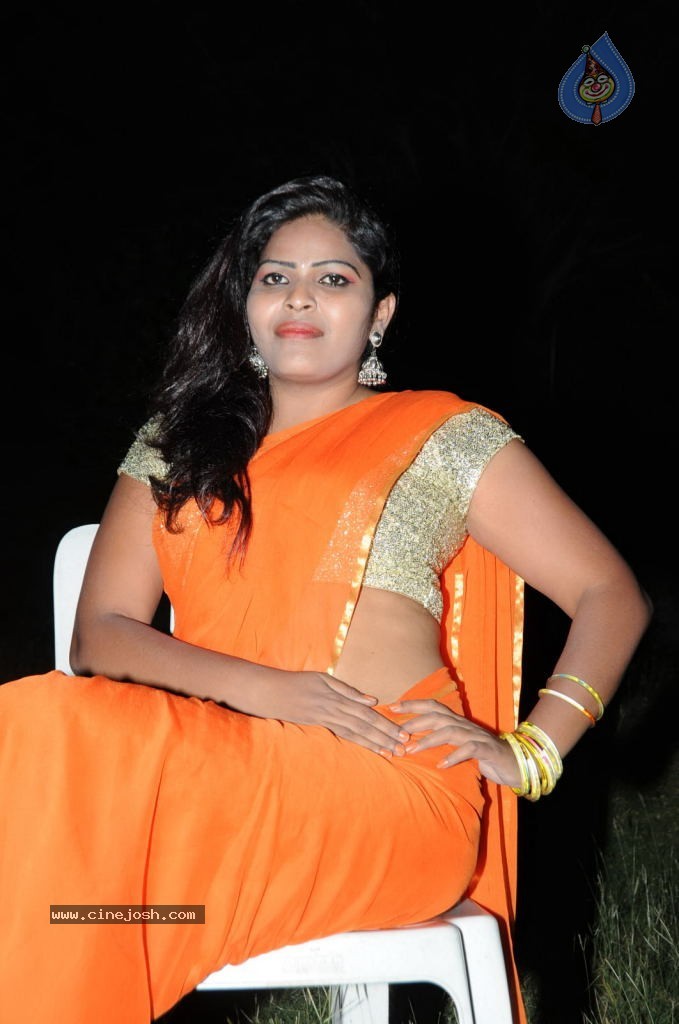 Sithara Hot Pics - 36 / 72 photos