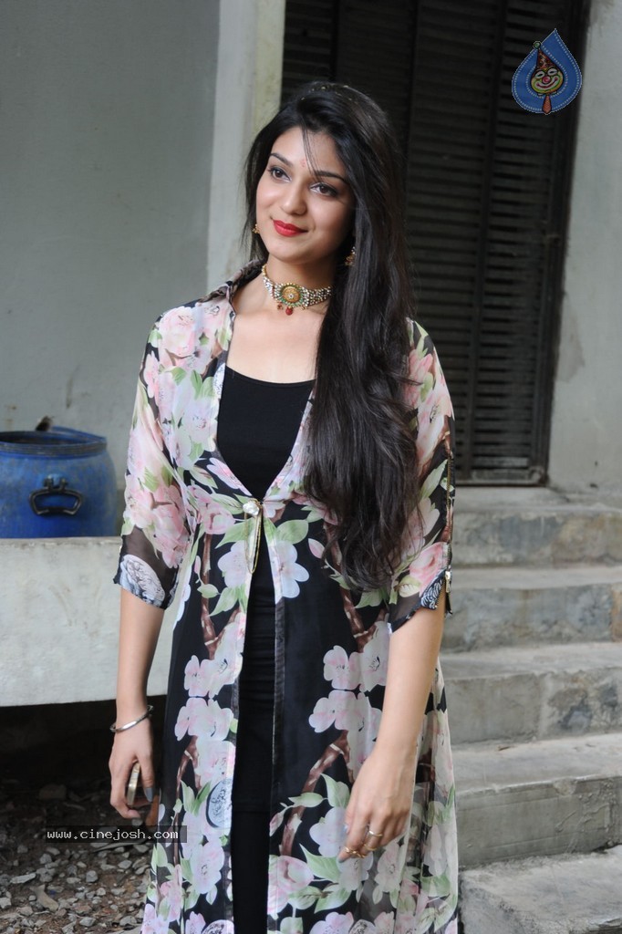 Siya Gautham New Photos - 45 / 58 photos