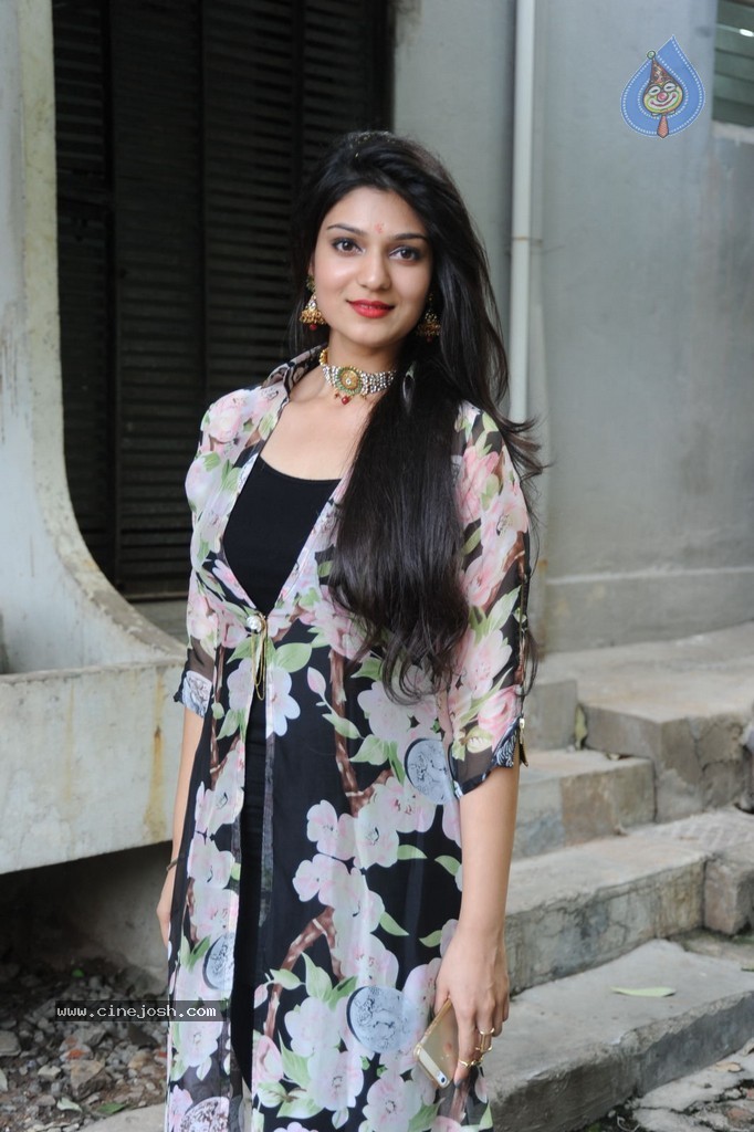 Siya Gautham New Photos - 50 / 58 photos