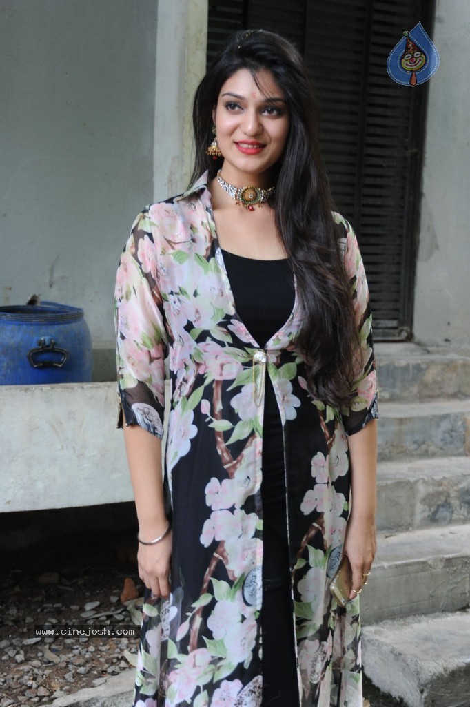 Siya Gautham New Photos - 56 / 58 photos