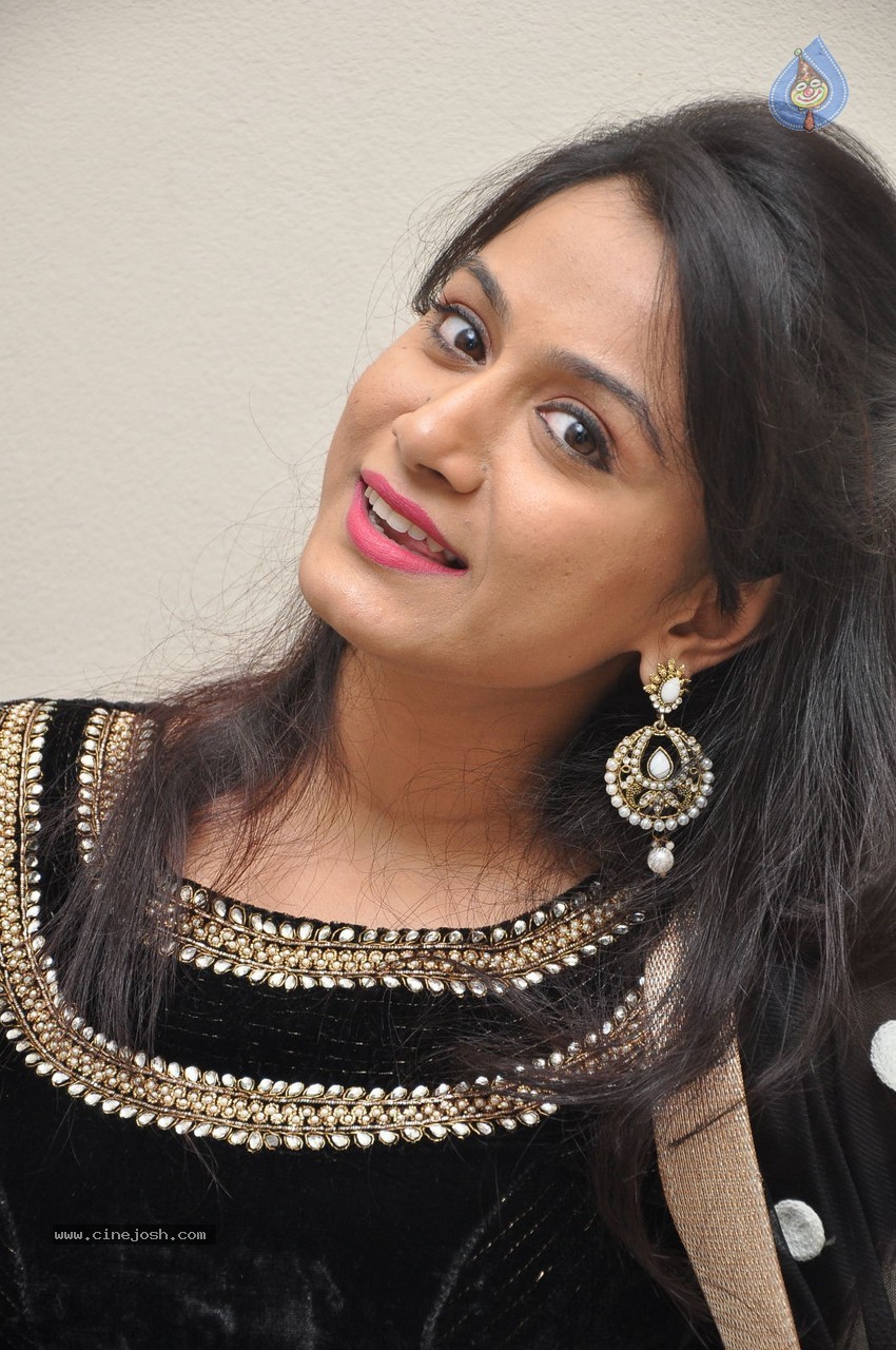 Smithika New Photos - 8 / 55 photos