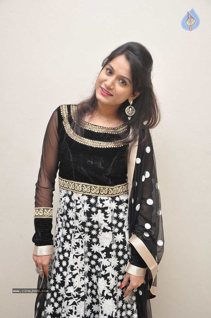 Smithika New Photos - 42 / 55 photos