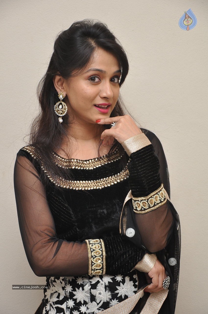 Smithika New Photos - 46 / 55 photos