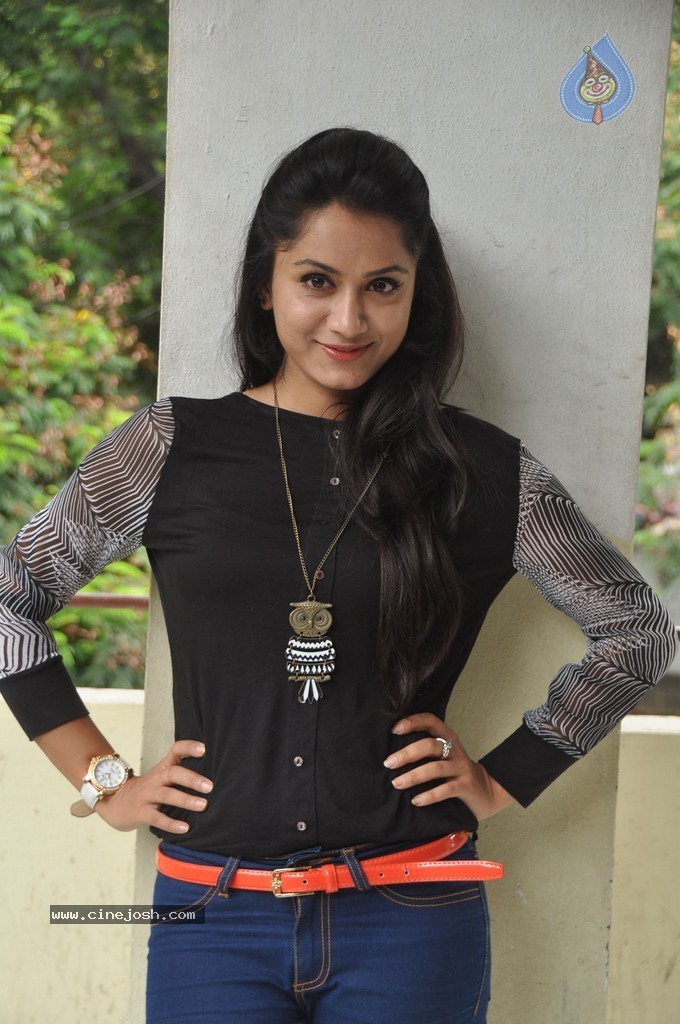 Smrithika Acharya Stills - 18 / 64 photos