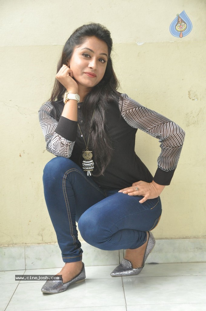 Smrithika Acharya Stills - 40 / 64 photos