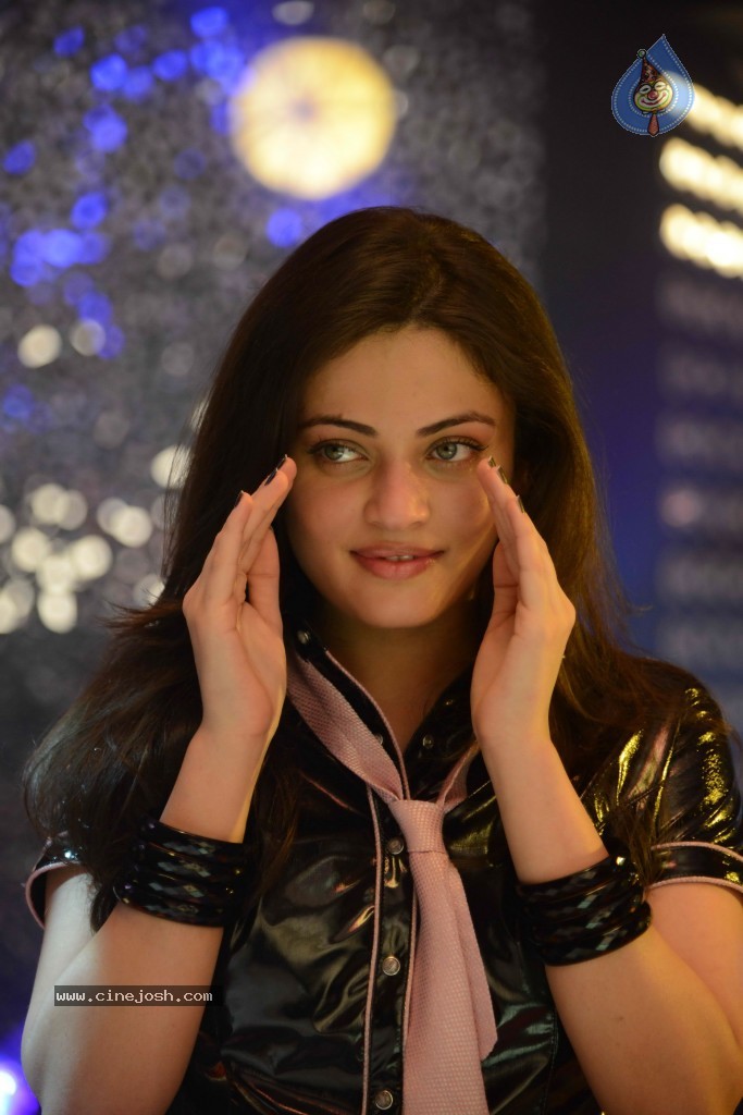 Sneha Ullal New Photos - 39 / 68 photos