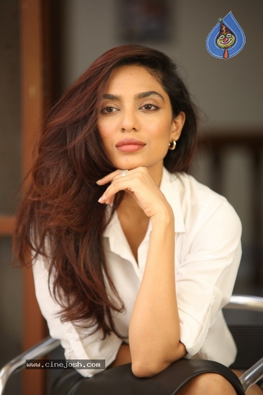 Sobhita Dhulipala Photos - 20 / 21 photos