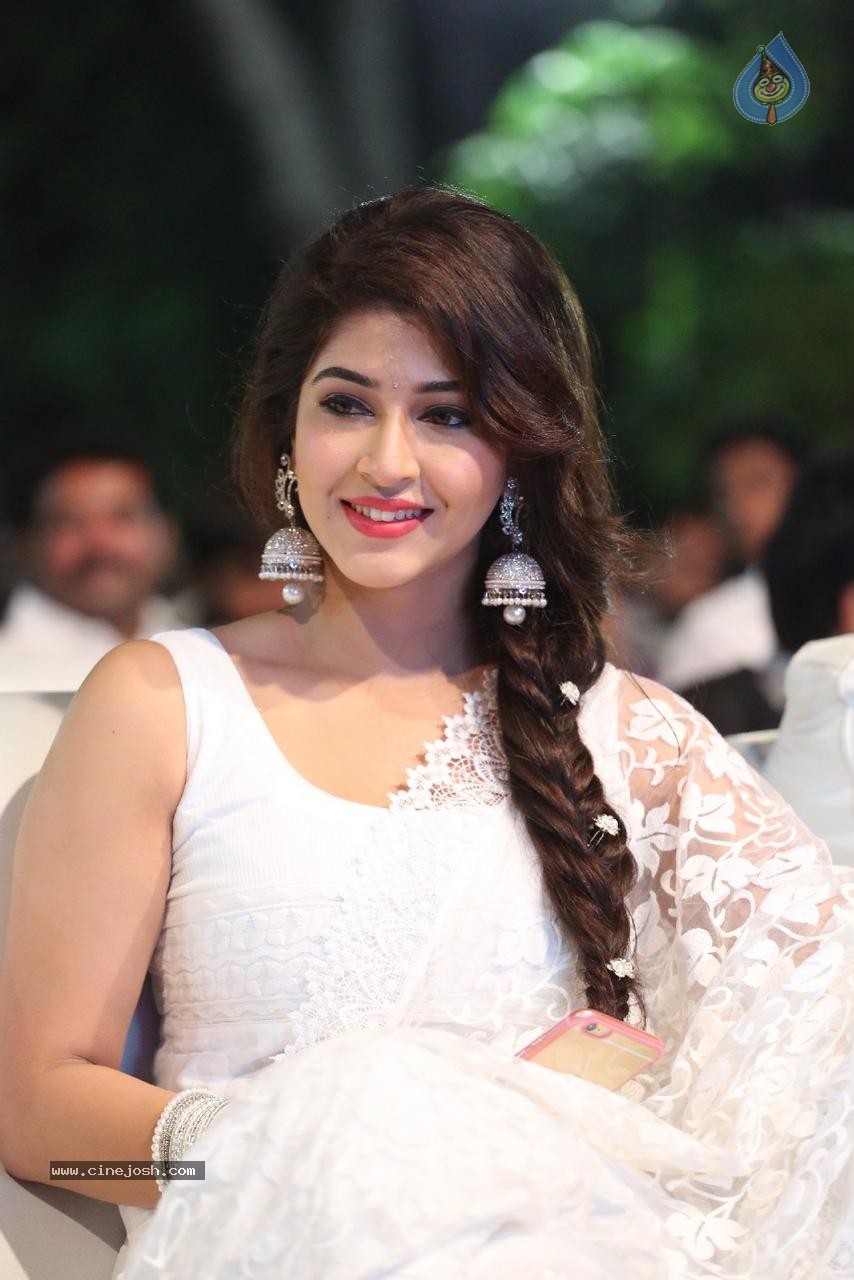 Sonarika New Photos - 32 / 82 photos