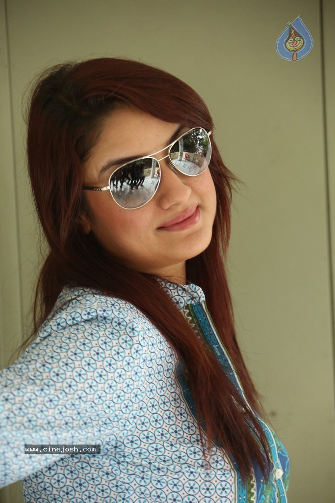 Sonia Agarwal Latest Photos - 69 / 136 photos