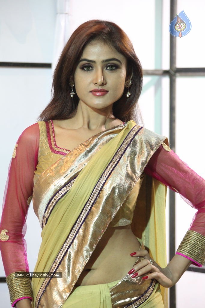 Sony Charishta Hot Photos - 98 / 125 photos