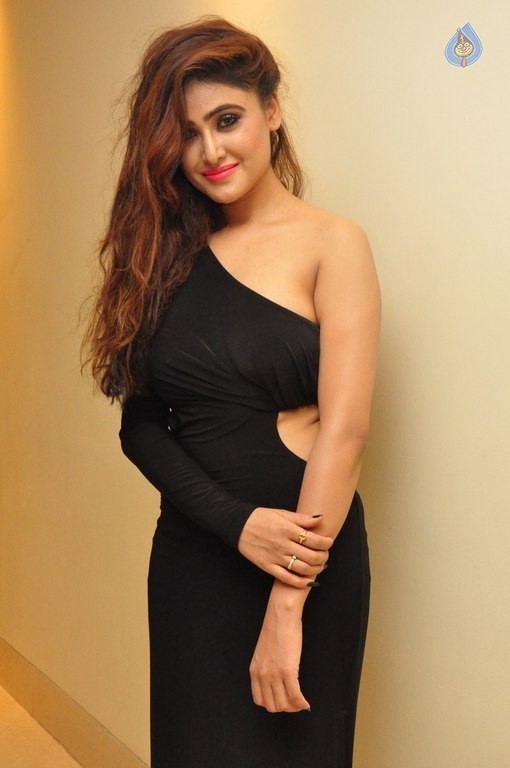 Sony Charishta Latest Gallery - 40 / 42 photos