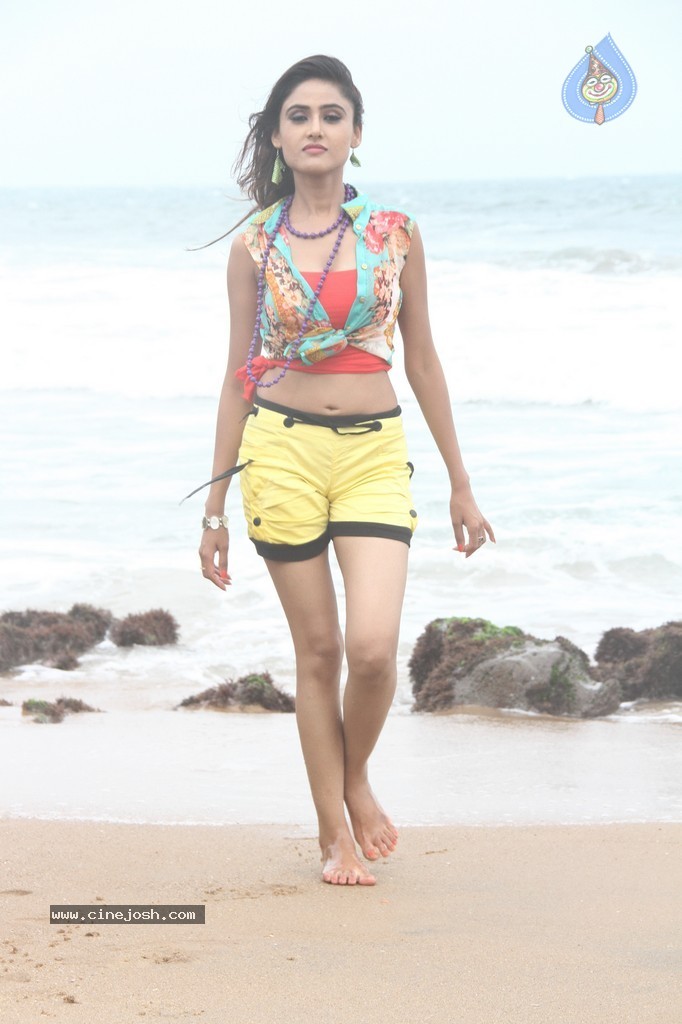 Sony Charistha New Photos - 27 / 44 photos