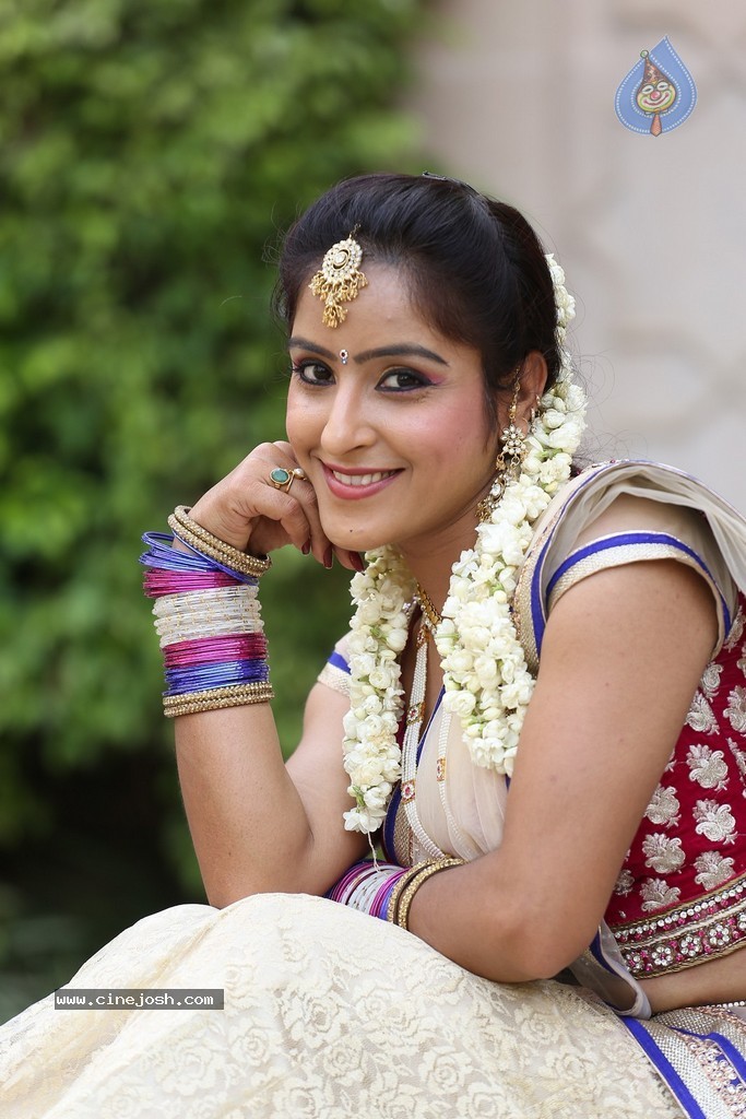 Sony Stills - 15 / 135 photos