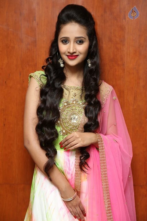 Soumya Pictures  - 8 / 21 photos