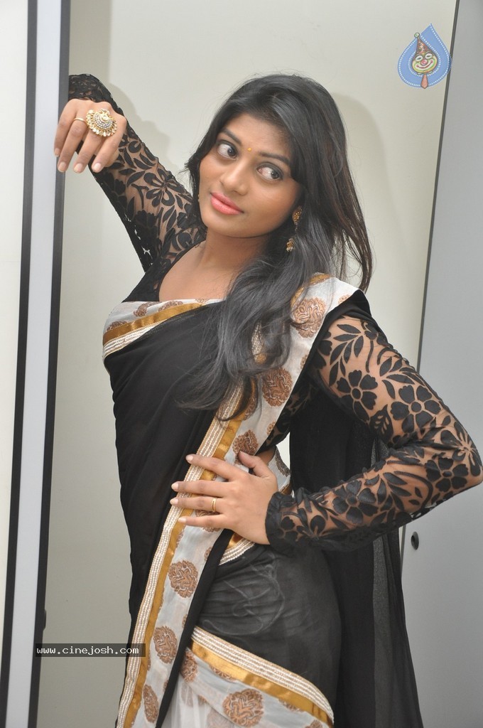 Sowmya Latest Pics - 11 / 65 photos
