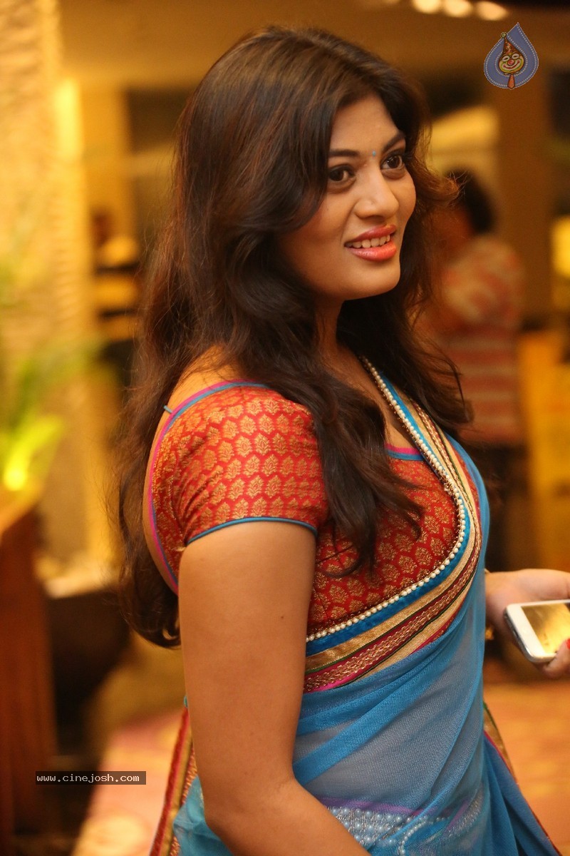 Sowmya Pics - 20 / 27 photos