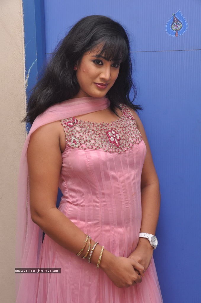 Sravani New Stills  - 51 / 54 photos