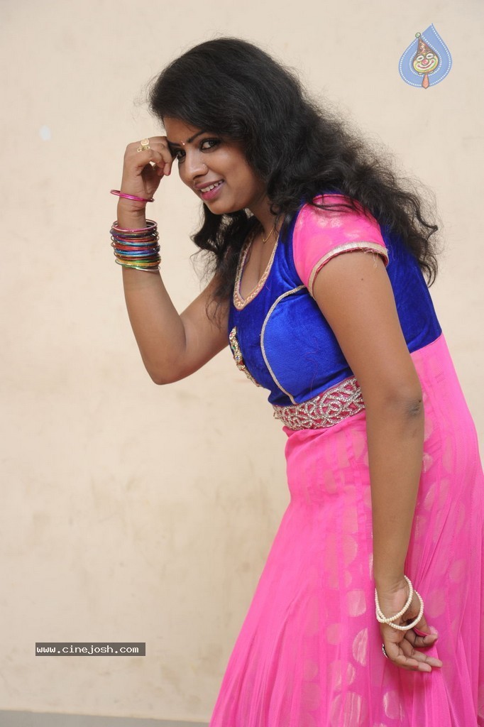 Sree Devi Hot Stills - 24 / 111 photos
