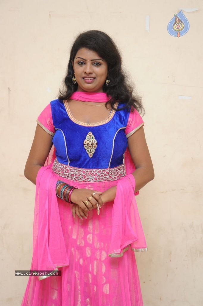 Sree Devi Hot Stills - 48 / 111 photos