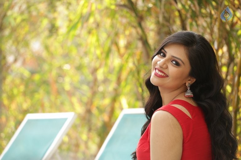 Sreemukhi Latest Pics - 15 / 50 photos