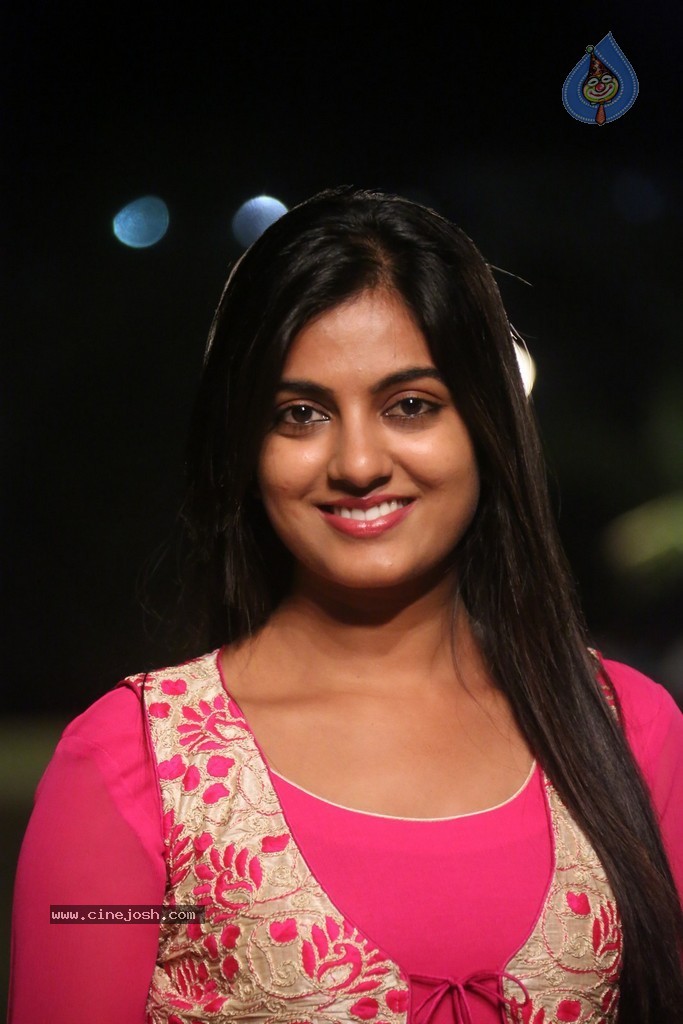 Sri Bhoomika Stills - 15 / 57 photos
