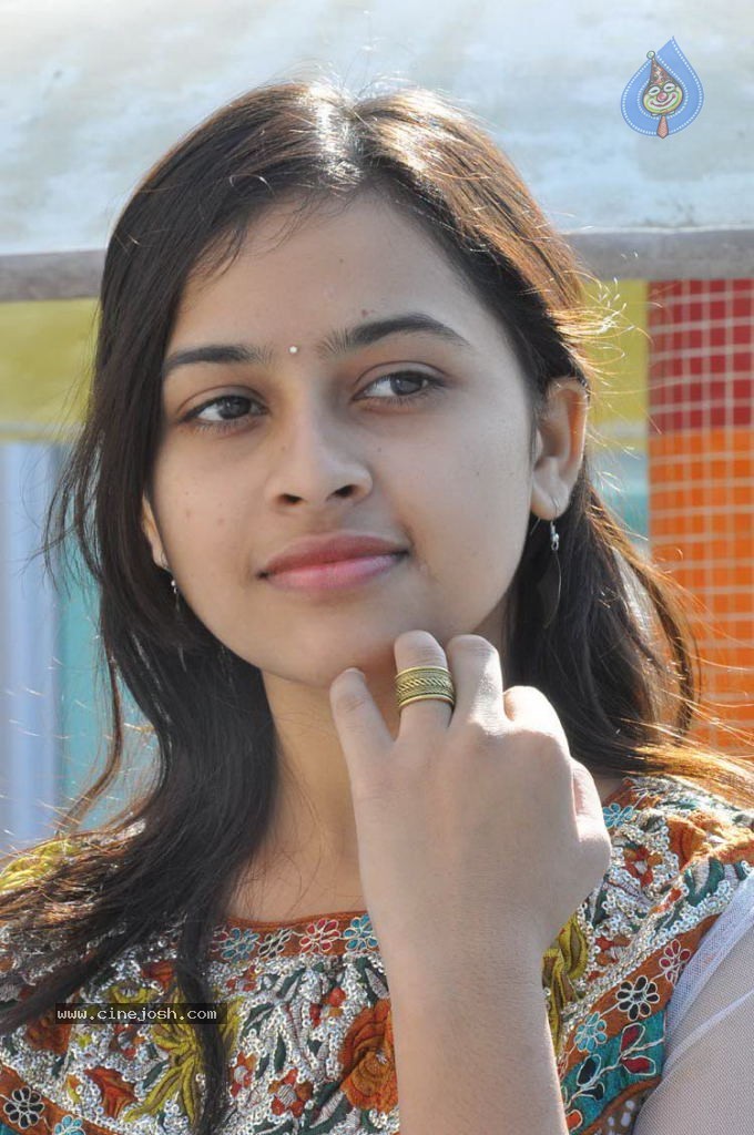 Sri Divya Latest Gallery - 49 / 49 photos