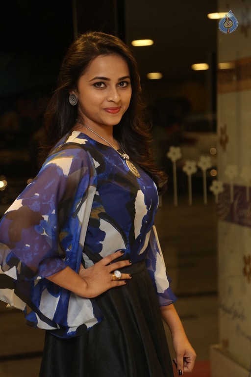 Sri Divya New Pics - 7 / 42 photos