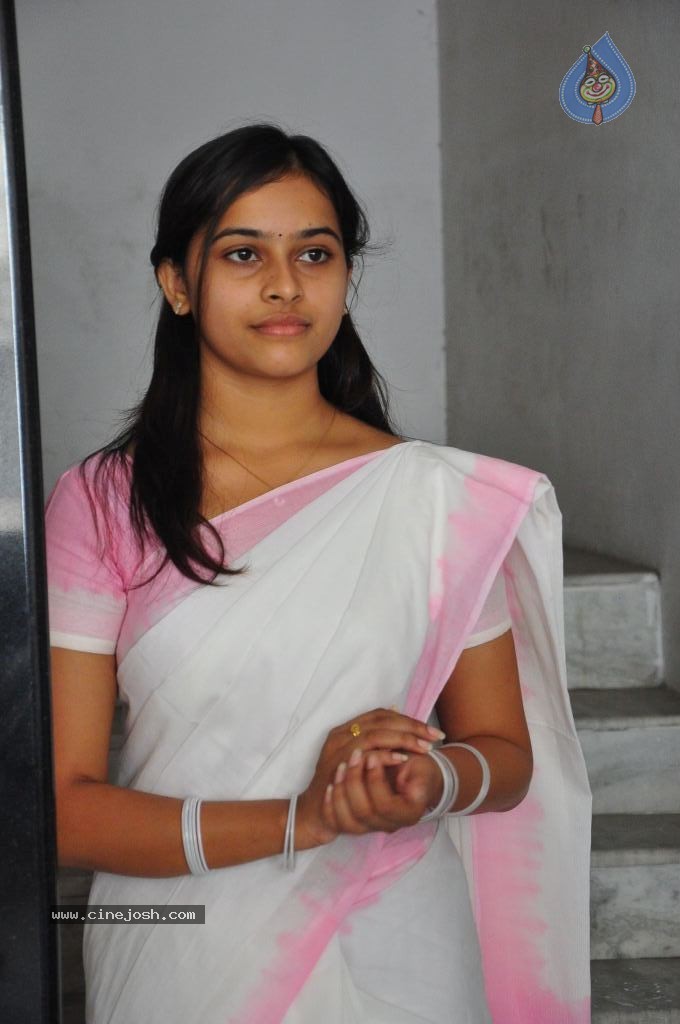 Sri Divya New Stills - 45 / 50 photos
