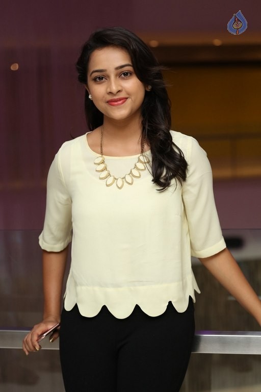 Sri Divya Photos - 24 / 42 photos