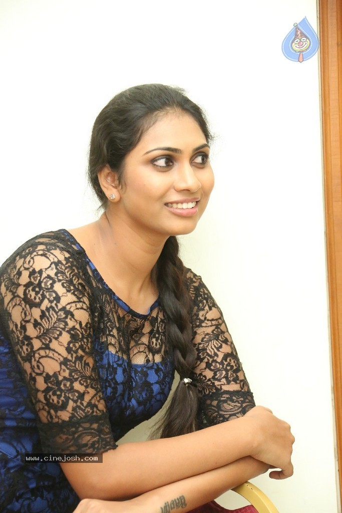 Sri Siri New Stills - 14 / 99 photos