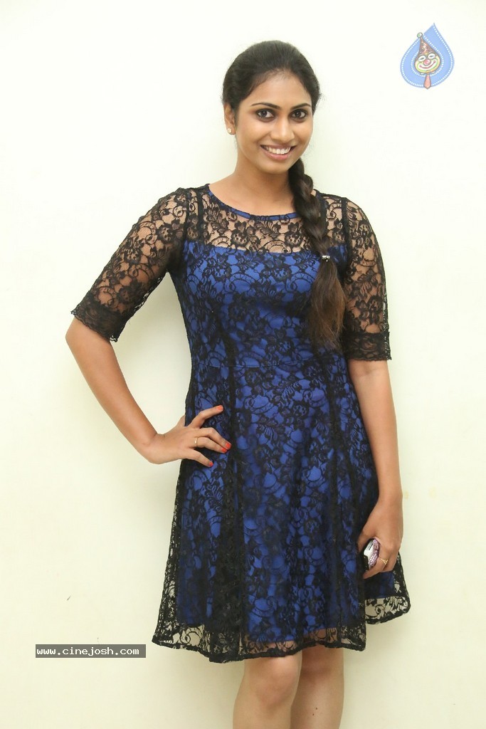 Sri Siri New Stills - 67 / 99 photos